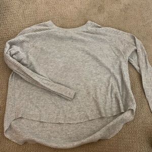 Womens grey long sleeve shirt